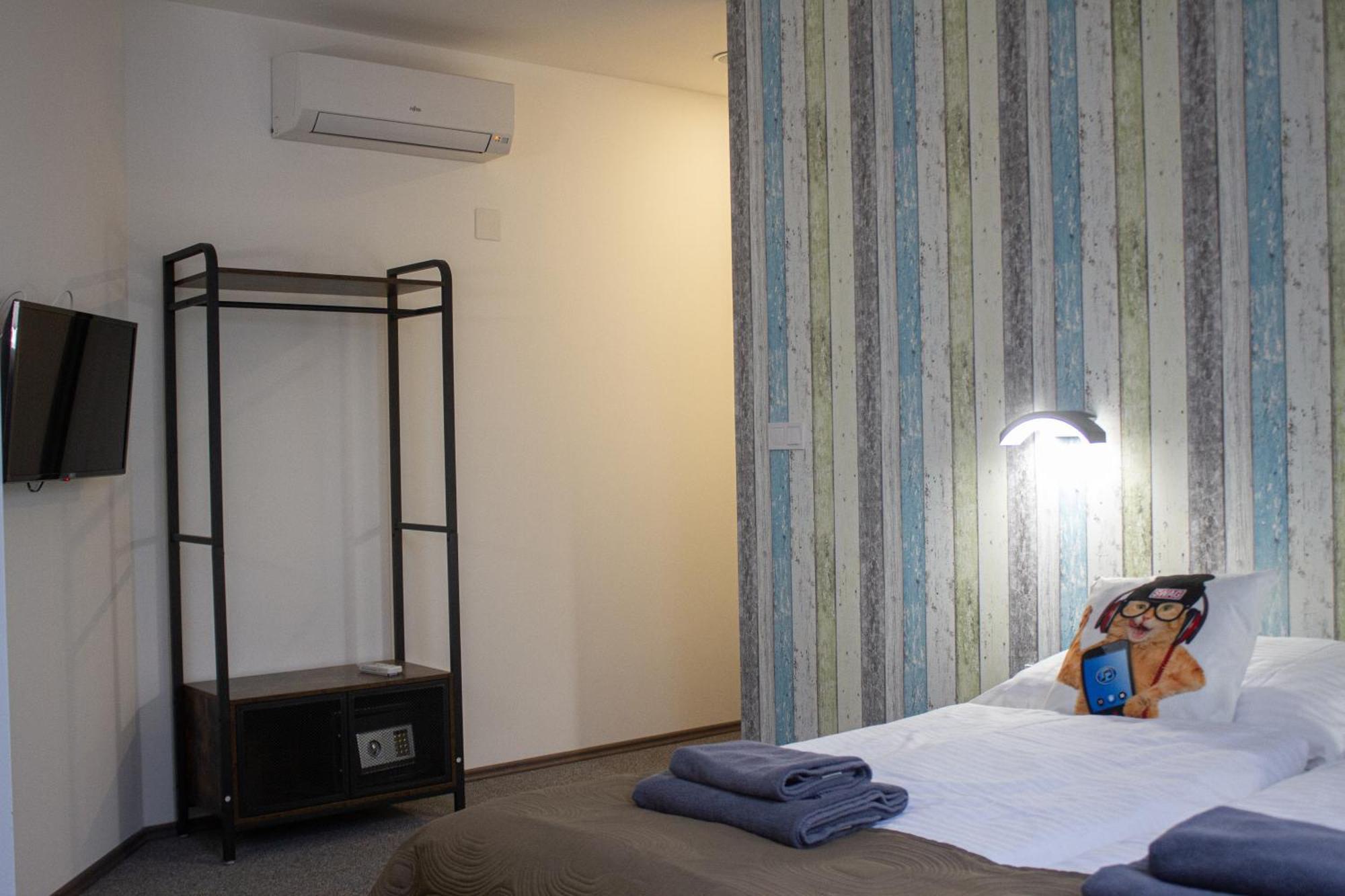 Rc Jecna Rooms Praga Exterior foto